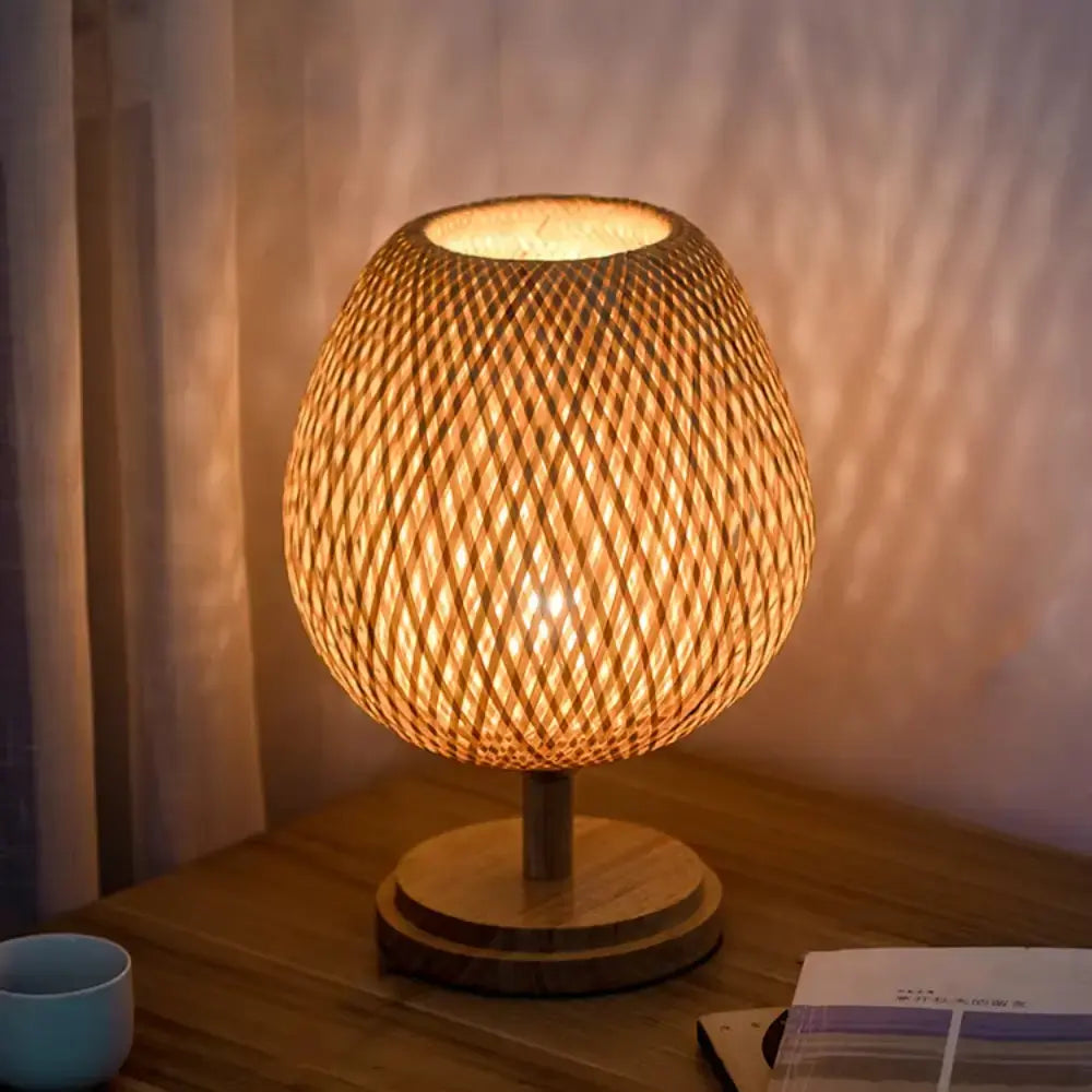 Abajur de Mesa Vintage em Bambu Japonês