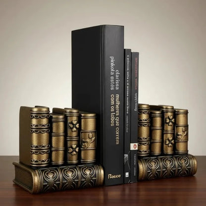 Aparador de Livros Decorativo Clássico – Par de Estatuetas em Gesso Metalizado | Organizador para Estantes e Escritórios
