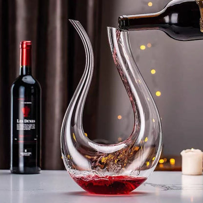 Decanter Premium para Vinho em Vidro Cristalino – Design Escultural para Oxigenação e Serviço Elegante