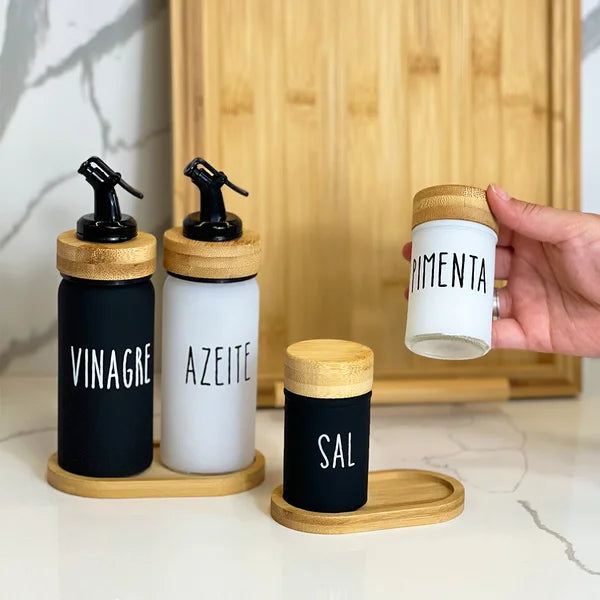 Conjunto De Galheteiro De Vidro E Bambu