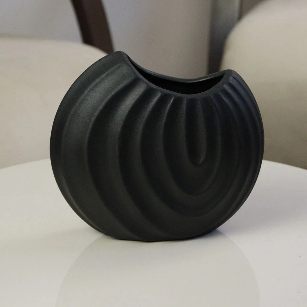 Vaso de Cerâmica Formato Concha